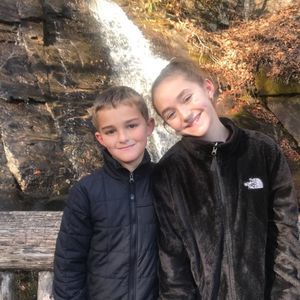 Meet your Posher, Dana